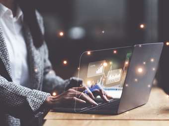 Πώς η επιχείρησή σας θα μπει στην phygital εποχή;