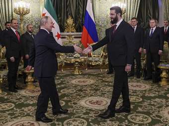 Ο Πούτιν επαίνεσε τον Αλ Σάραα για την αποκατάσταση της εδαφικής ακεραιότητας της Συρίας