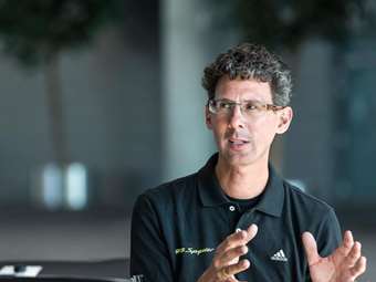 Μηχανικός της Porsche έγινε CEO σε φίρμα πολυτελών αυτοκινήτων