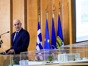 Ν. Δένδιας: Παρουσίαση του στεγαστικού προγράμματος για τις Ένοπλες Δυνάμεις - 10.454 νέες κατοικίες