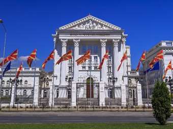 Βόρεια Μακεδονία: Ξεπέρασε τα 700 ευρώ ο μέσος μηνιαίος καθαρός μισθός