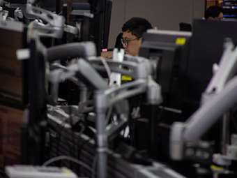 Απώλειες στην Ασία μετά τους νέους δασμούς Τραμπ - Σε bear market η Νότια Κορέα