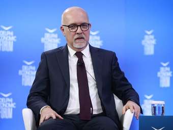 Fioretti (ESM): Η πραγματική αδυναμία στις τράπεζες της Ελλάδας είναι η έλλειψη ανταγωνισμού