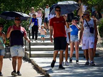 Καλά νέα από τον ελληνικό τουρισμό:  Αύξηση 12,5% στα έσοδα στο 7μηνο και άνοδος στις αφίξεις