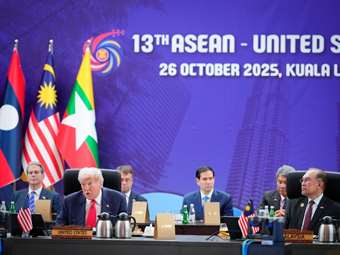 Ο Τραμπ υπέγραψε  ετεροβαρείς εμπορικές συμφωνίες υπέρ των ΗΠΑ με Ταϊλάνδη, Καμπότζη, Μαλαισία