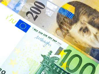 ΠΑΣΟΚ για δάνεια σε ελβετικό φράγκο: Η κυβέρνηση εξαϋλώνει τις ευθύνες των τραπεζών