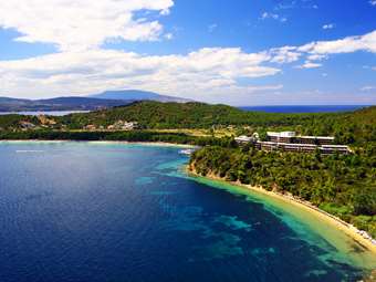 Skiathos Palace: Πασχαλινές διακοπές 5 αστέρων στο κοσμοπολίτικο νησί των Σποράδων