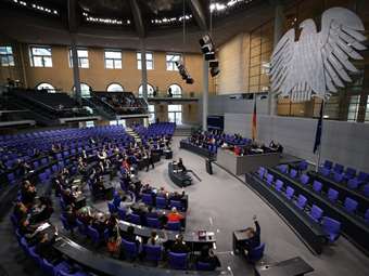 Γερμανία: Η Μπούντεσταγκ ενέκρινε τον προϋπολογισμό του 2024