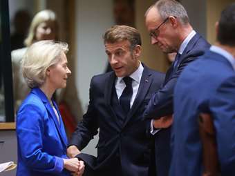 Μακρόν προς Ευρωπαίους: Να εξετάσουμε τη χρήση του ισχυρότερου εμπορικού "όπλου" της ΕΕ κατά της Κίνας