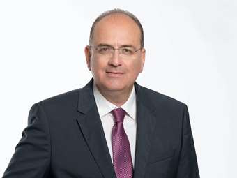 Η Ελλάδα μεγαλώνει και θωρακίζεται...