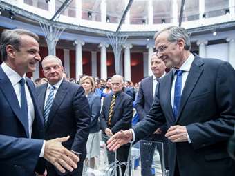 Η δύσκολη επόμενη ημέρα στα... χαρακώματα Μητσοτάκη - Σαμαρά