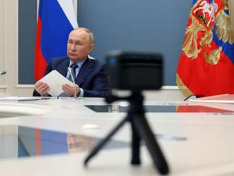 Πούτιν: Θα υπάρξει αυστηρή απάντηση σε ξένες ειδικές υπηρεσίες που επιδιώκουν να αποσταθεροποιήσουν τη χώρα