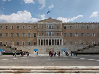 Στη Βουλή την Τετάρτη ο νέος προϋπολογισμός - Όλα τα μέτρα και οι ελαφρύνσεις