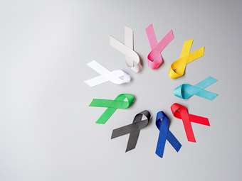 Το ερώτημα παραμένει: Γιατί αυξάνονται τα κρούσματα καρκίνου στους νέους;