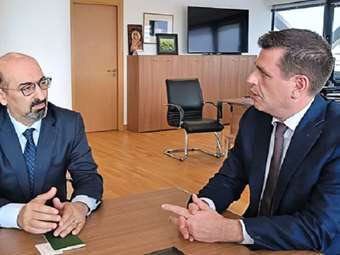 Ελλάδα και Αρμενία συζητούν για διμερή διακρατική συμφωνία εργασιακής κινητικότητας