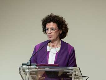 Λ. Σαράντη: "Η βιομηχανία υπάρχει και μεγαλουργεί. Από εκεί και πέρα όμως είναι και θέμα του κράτους"