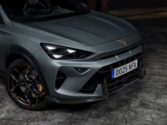 Το αυτοκίνητο-αντίδοτο στα ηλεκτρικά επιστρέφει στην αγορά για λίγους