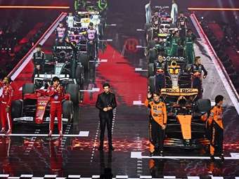 F1 75 Live: Επιβλητικό υπερθέαμα εκτός πίστας για την έναρξη της χρονιάς