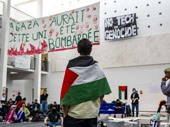 Συνεχίζονται οι κινητοποιήσεις των φοιτητών υπέρ των Παλαιστινίων στην Ευρώπη