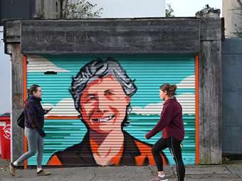 Ιρλανδία: Νέα πρόεδρος η Κάθριν Κόνολι που υποστηρίχθηκε από την αριστερά