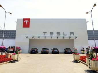 Η Tesla θέλει να προμηθεύσει ηλεκτρική ενέργεια στα βρετανικά νοικοκυριά - Υπέβαλε αίτημα για άδεια