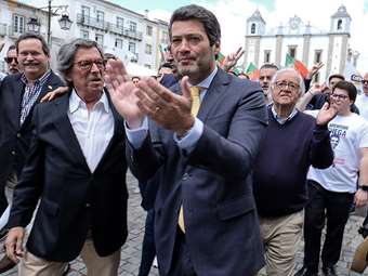 Πορτογαλία: Κατέρρευσε για δεύτερη φορά σε λίγες μέρες ο ηγέτης της ακροδεξιάς - Λίγο πριν τις εκλογές της Κυριακής