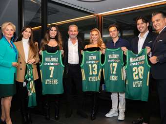 Επίσκεψη της πρέσβη των ΗΠΑ Κίμπερλι Γκίλφοϊλ στο ΟΑΚΑ στο παιχνίδι με την Χαποελ Τελ Αβιβ