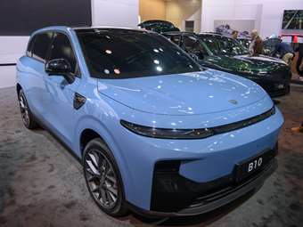 "Τρελές" παραγγελίες για το νέο ηλεκτρικό SUV Leapmotor B10 μέσα σε 48 ώρες