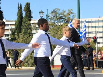 Κυκλοφοριακές ρυθμίσεις σε Αθήνα και Πειραιά για τις μαθητικές παρελάσεις της 28ης Οκτωβρίου