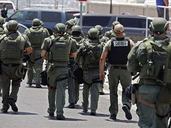 Τέξας: Oικοδομεί στρατιωτική βάση στα σύνορα ΗΠΑ - Μεξικού