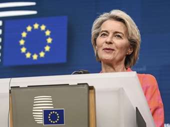 Φον ντερ Λάιεν: Χώρες "κάνουν ουρά" για να συνεργαστούν με την Ευρώπη με φόντο τους δασμούς Τραμπ