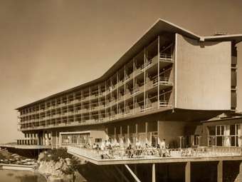 Regency Casino Mont Parnes: Η πολυσήμαντη ιστορία από τα μέσα της δεκαετίας του 50 μέχρι τη μετάβαση στα βόρεια προάστια