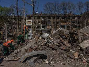 Ουκρανία: Πλήγμα σε διυλιστήριο πετρελαίου στη ρωσική πόλη Σιζράν και στο λιμάνι του Τεμριούκ στο Κρασνοντάρ