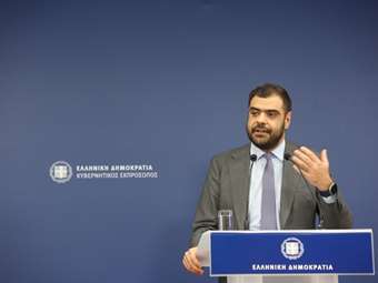 Marinakis: Significant decline and favourable prospects for Greece's public debt