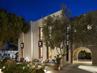 Χονγκ Κονγκ: Έρευνα για τη διαρροή προσωπικών δεδομένων πελατών της Louis Vuitton