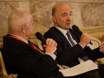 Μοσκοβισί: Πρέπει να είμαστε έτοιμοι να απαντήσουμε στην πολιτική του Τραμπ