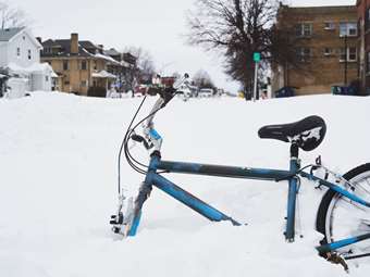 ΗΠΑ: Δεκάδες άνθρωποι έχασαν τη ζωή τους λόγω της κακοκαιρίας