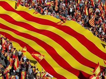 Ισπανία: Κρίσιμες εκλογές στην Καταλονία για την κυβέρνηση Σάντσεθ