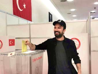 Ολοκληρώνεται απόψε η ψηφοφορία για τους Τούρκους πολίτες στο εξωτερικό