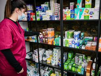 Τετ-α-τετ φαρμακευτικών με Ά. Γεωργιάδη για τις δαπάνες φαρμάκου