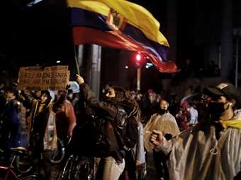 Κολομβία: 27 στρατιωτικοί απελευθερώθηκαν από περιοχή υπό τον έλεγχο ανταρτών - 45 παραμένουν όμηροι