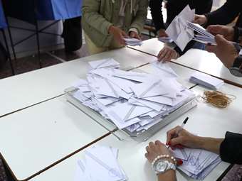 Δημοσκοπήσεις Marc, Alco, Pulse: Ισχυρό προβάδισμα για τη ΝΔ, με υπερδιπλάσιο ποσοστό από τον δεύτερο ΣΥΡΙΖΑ