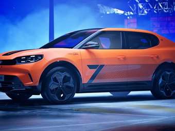 Αυτή η μοναδική έκδοση του Ford Capri είναι αφιερωμένη στον Eric Cantona