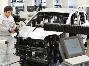 Απολύσεις και αλλαγές σε εργοστάσιο της Stellantis στην Ιταλία