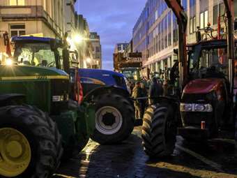 Ευρώπη: Συνεχίζονται οι κινητοποιήσεις των αγροτών σε σειρά χωρών