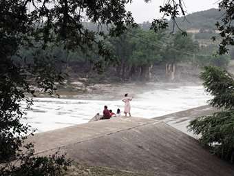 Πλημμύρες στο Τέξας: Ξεπερνούν τους 80 οι νεκροί