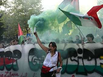 Χιλιάδες διαμαρτυρήθηκαν κατά του πολέμου του Ισραήλ στη Γάζα στο Φεστιβάλ Κινηματογράφου της Βενετίας