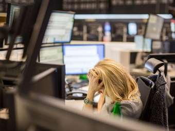 Σε θετικό έδαφος οι ευρωαγορές με το βλέμμα στις ΗΠΑ