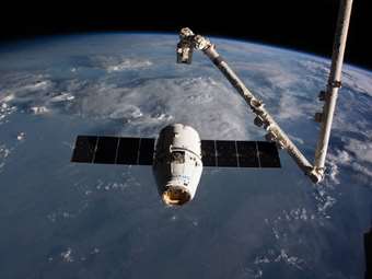 Bloomberg: Στα σκαριά deal Ιταλίας-SpaceX για υπηρεσίες ασφάλειας τηλεπικοινωνιών - Μελόνι: Δεν το συζήτησα με Τραμπ