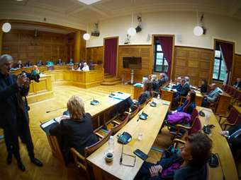 Προανακριτική: Τη Δευτέρα καλείται στην Επιτροπή ο Χρ. Τριαντόπουλος - ΠΑΣΟΚ, ΣΥΡΙΖΑ, KKE και Νέα Αριστερά αποχώρησαν από την ψηφοφορία